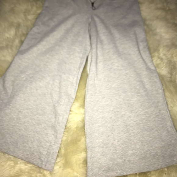 Romeo and Juliet couture  gray flared pants - Picture 6 of 6